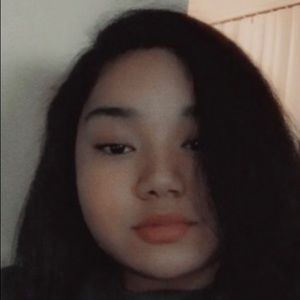 Meet your Posher, Ivette